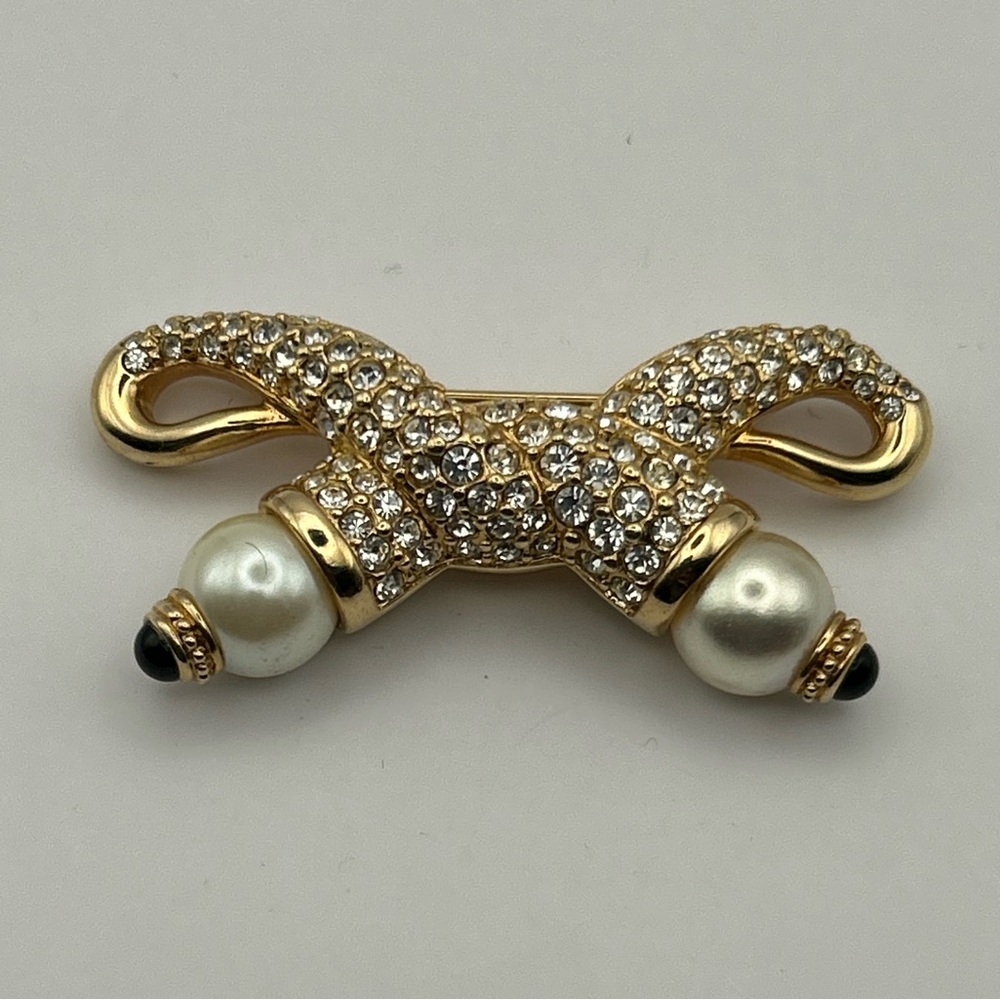 Vintage Swarovski Crystal Bow Brooch